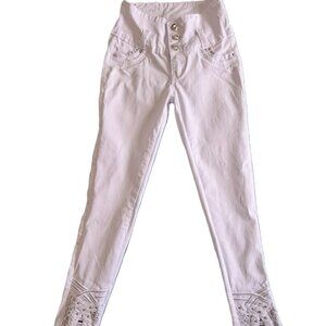 Silver Diva Pants Womens 1 Jeans Embroidered Front Leg Design push up jeans NWT